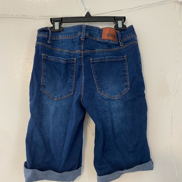 Jean shorts - Picture 2 of 3